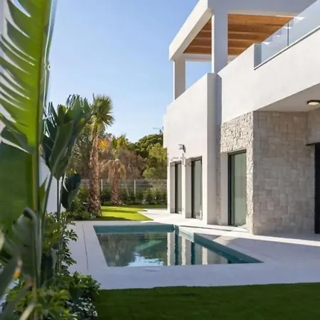 De Lujo Con Piscina Villa Finestrat