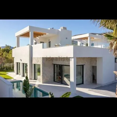 Villa De Lujo Con Piscina Finestrat
