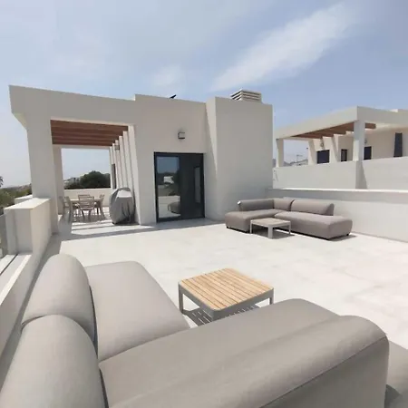 De Lujo Con Piscina Finestrat